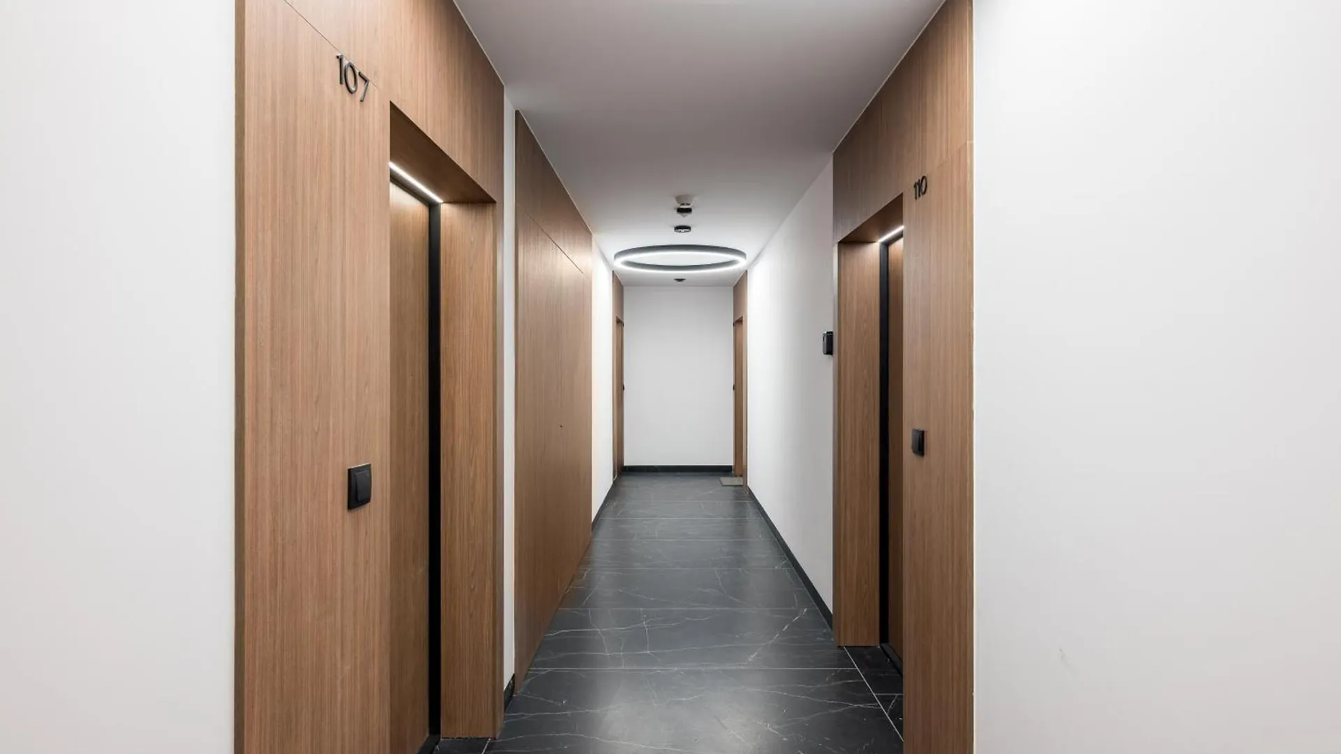 Grzybowska City View Apartments Warszawa