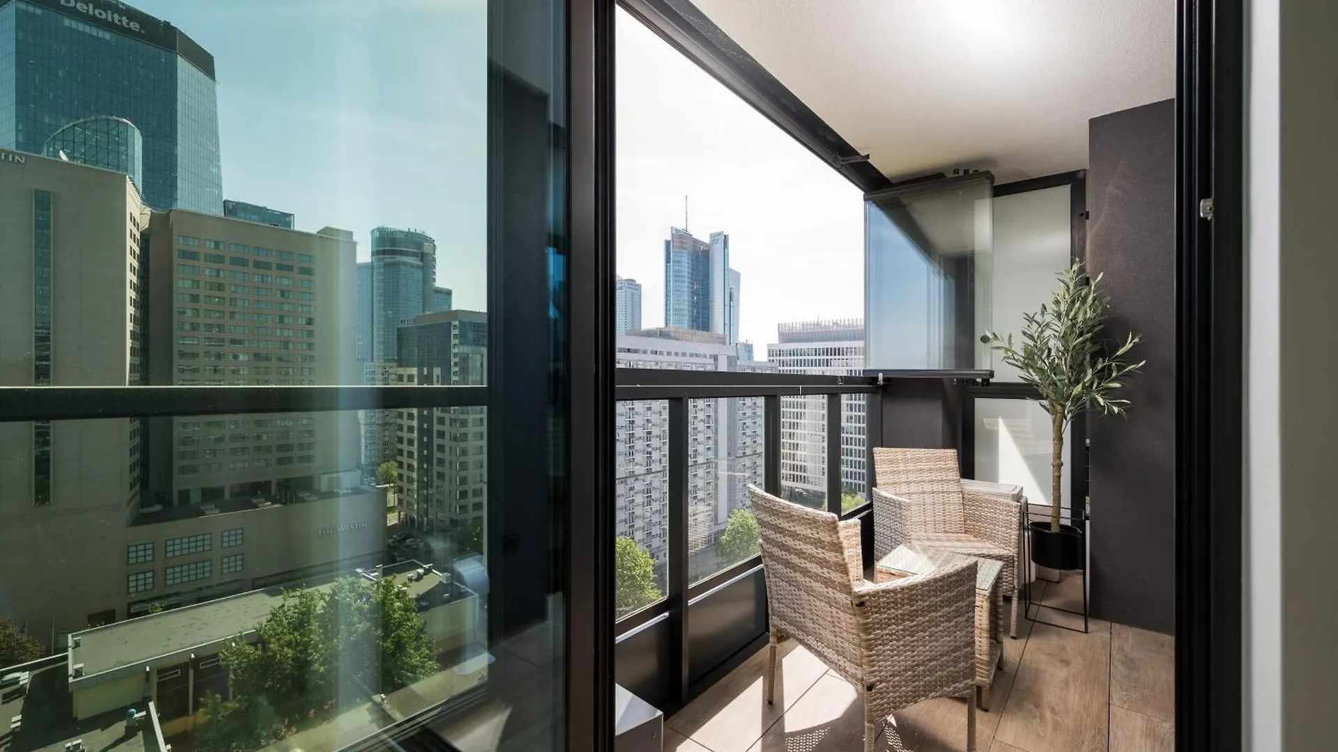 Grzybowska City View Apartments Warszawa