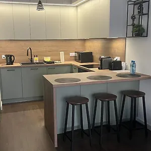 Apartament Rytm - Metro Kabaty, Warszawa
